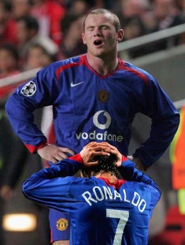Ronaldo forced to apologise to Rooney - 